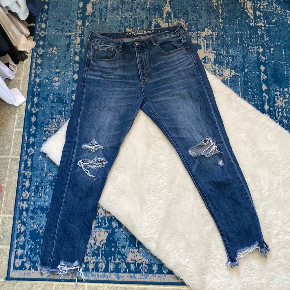 American Eagle Hi-Rise Girlfriend Jeans